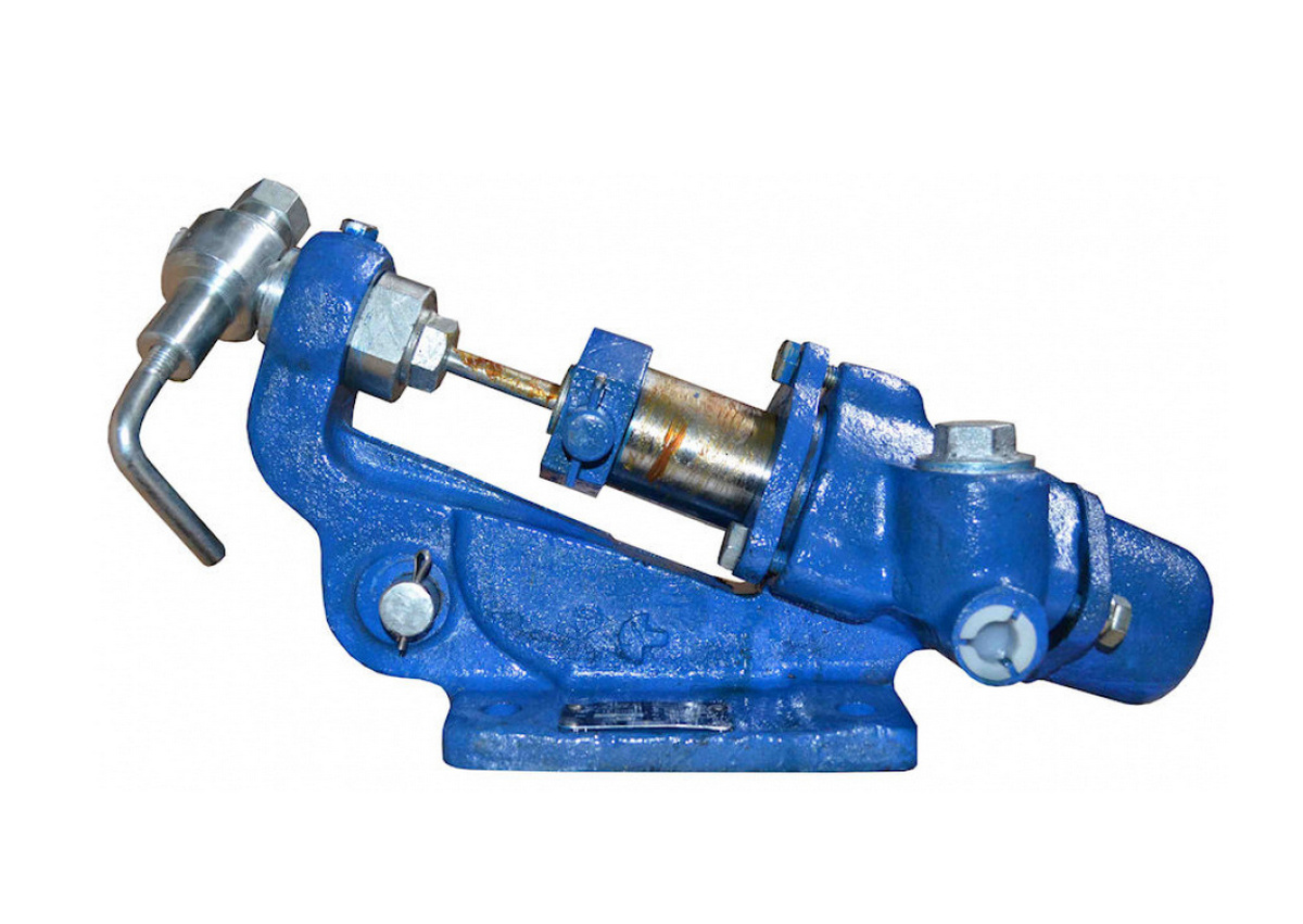 Насос опрессовочный ручной Лааз ГН-200М